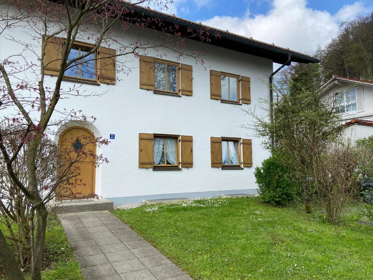 Modern Eingerichtete Wohnung Mit 2 Schlafzimmern Bergen  Ngoại thất bức ảnh