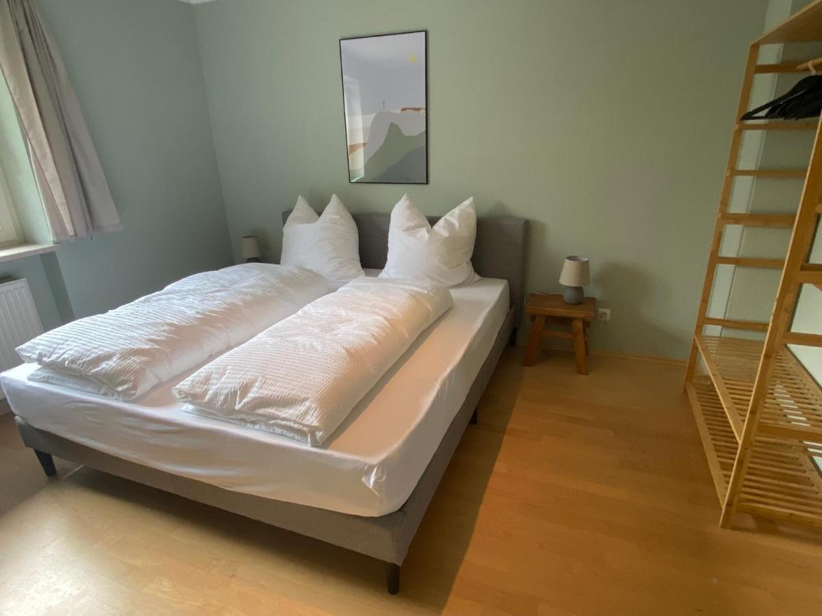 Modern Eingerichtete Wohnung Mit 2 Schlafzimmern Bergen  Ngoại thất bức ảnh