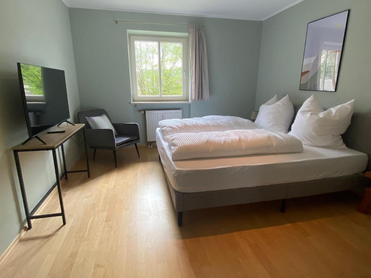 Modern Eingerichtete Wohnung Mit 2 Schlafzimmern Bergen  Ngoại thất bức ảnh