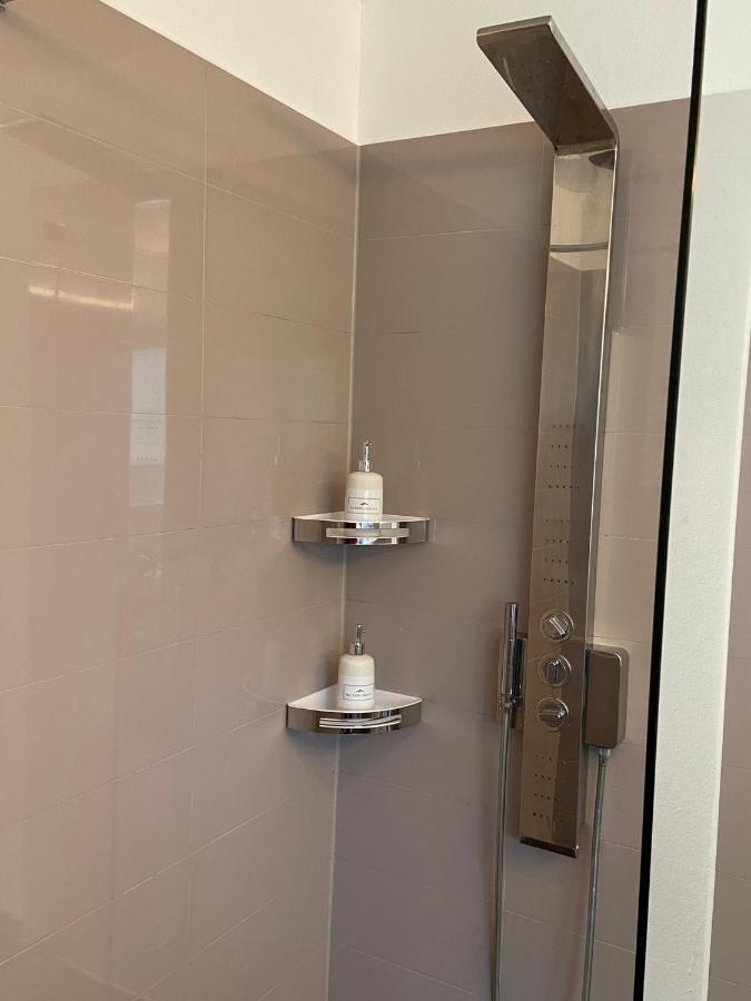 Modern Eingerichtete Wohnung Mit 2 Schlafzimmern Bergen  Ngoại thất bức ảnh