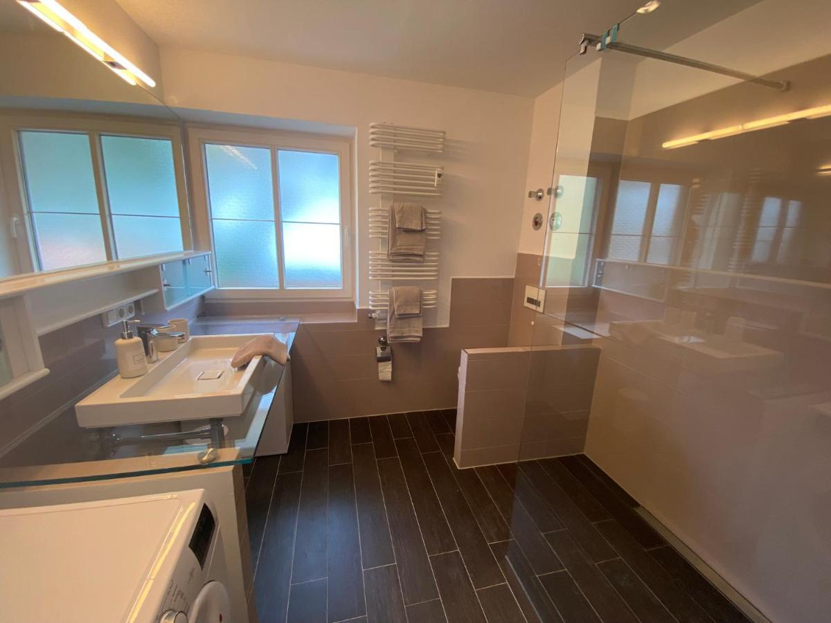Modern Eingerichtete Wohnung Mit 2 Schlafzimmern Bergen  Ngoại thất bức ảnh
