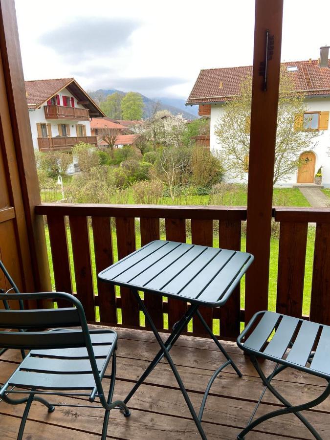 Modern Eingerichtete Wohnung Mit 2 Schlafzimmern Bergen  Ngoại thất bức ảnh