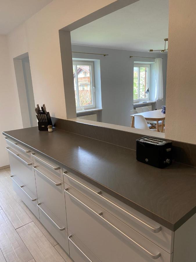 Modern Eingerichtete Wohnung Mit 2 Schlafzimmern Bergen  Ngoại thất bức ảnh